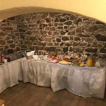 Konukevi Modry Svet